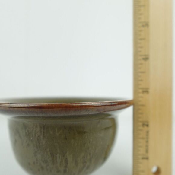 Studio Pottery Small Green Vase Signed by the Artist - Picture 8 of 9